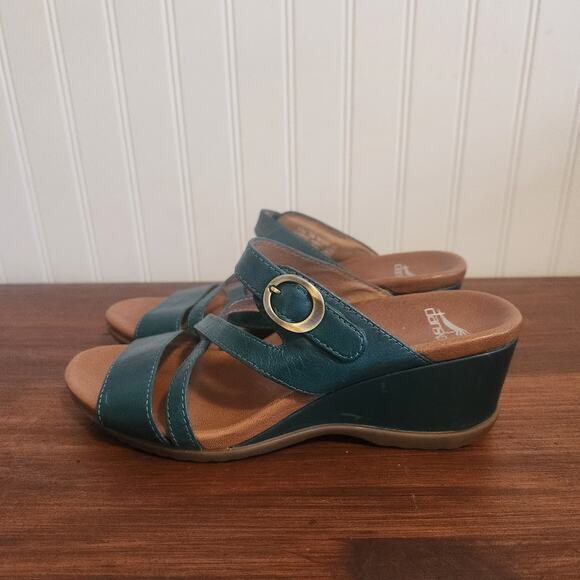 Dansko Womens Size 7.5/38 Man Made Leather Teal Open Toe Chunky Heel Sandals New - Picture 6 of 10